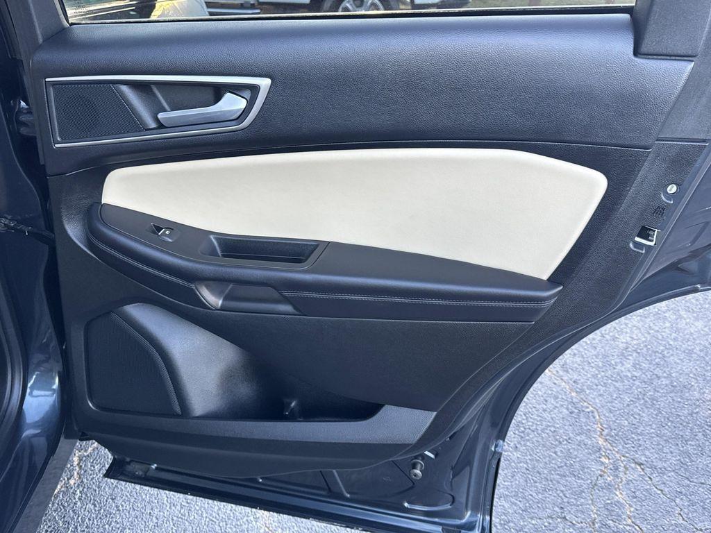 used 2022 Ford Edge car, priced at $27,060