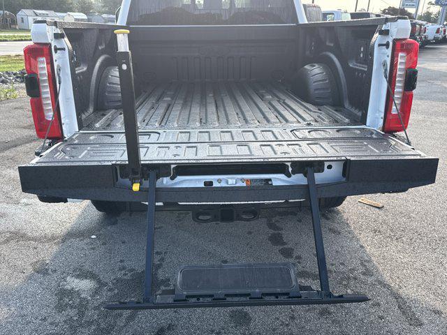 new 2025 Ford F-250 car, priced at $84,870