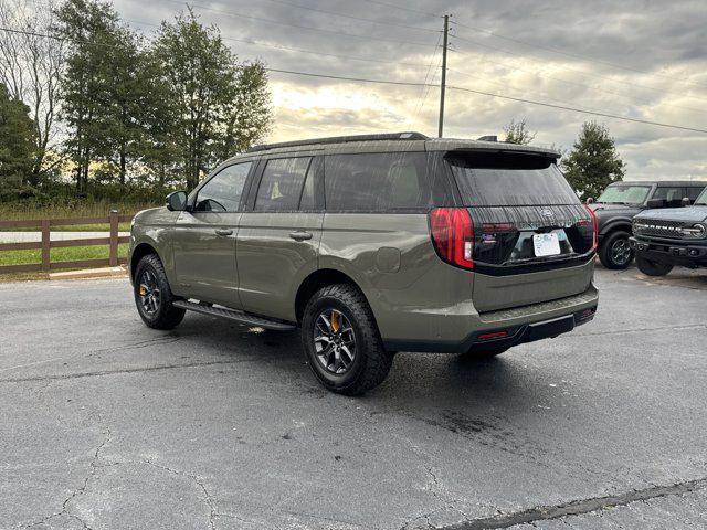 new 2025 Ford Expedition car, priced at $85,487
