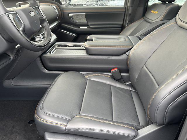 new 2025 Ford Expedition car, priced at $85,487