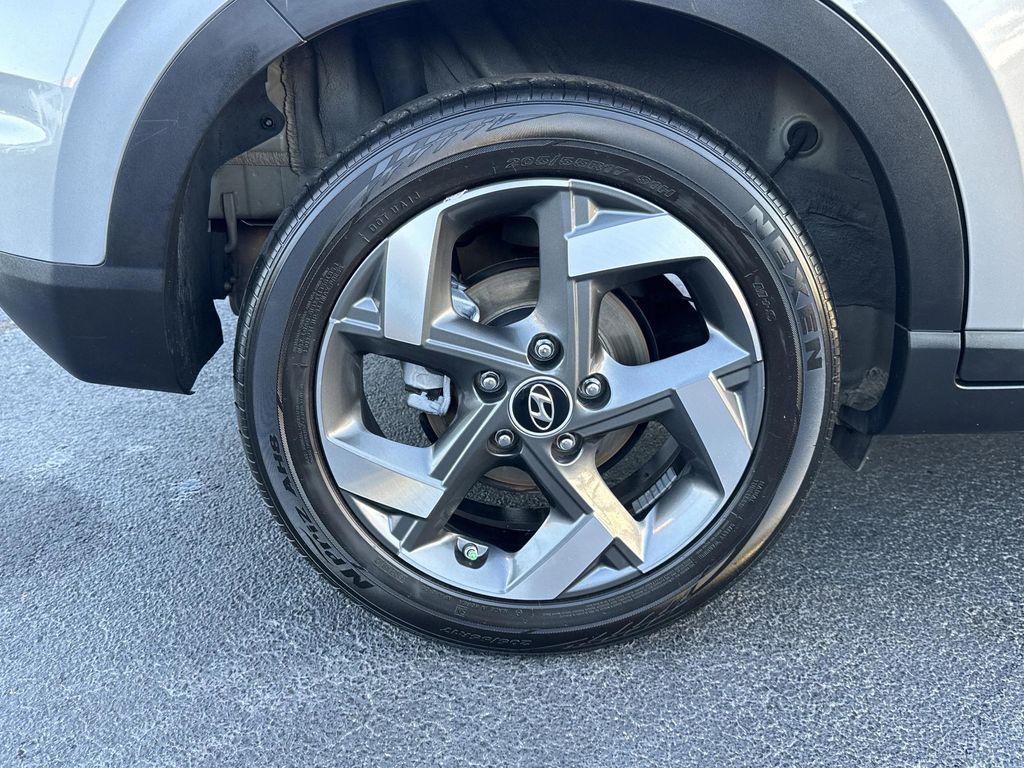 used 2024 Hyundai Venue car, priced at $19,994