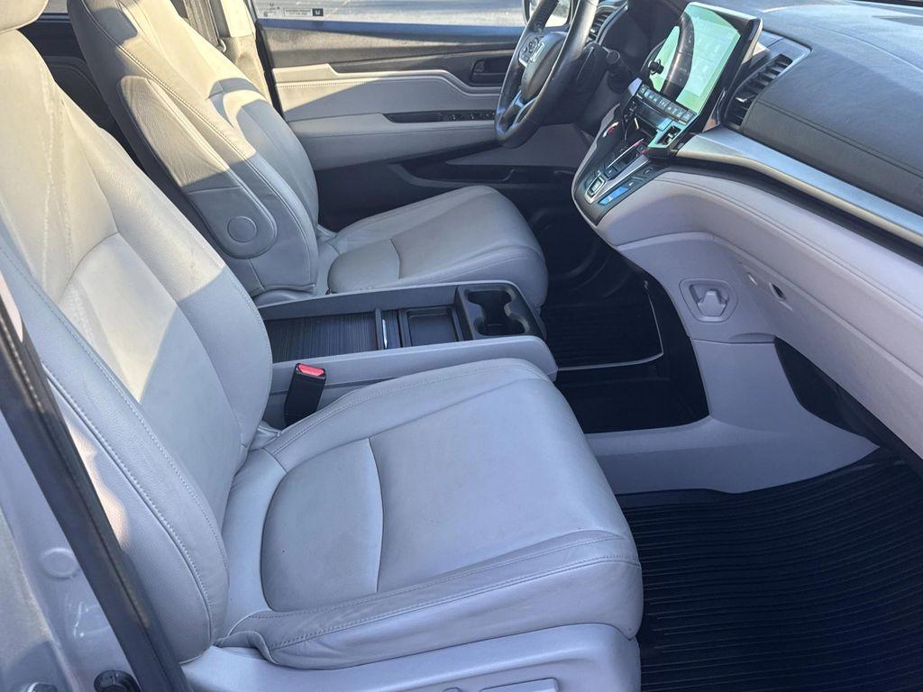 used 2018 Honda Odyssey car, priced at $18,165