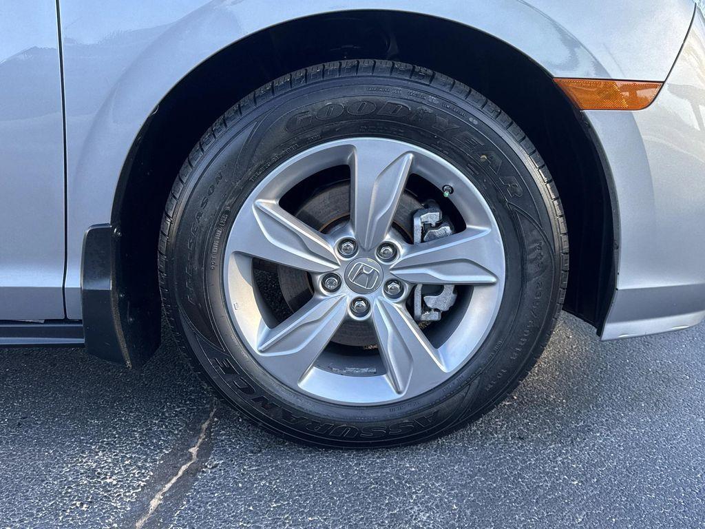 used 2018 Honda Odyssey car, priced at $18,165