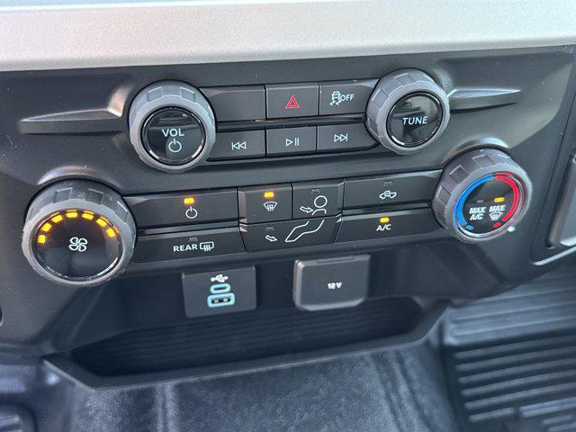 new 2025 Ford F-450 car, priced at $74,492