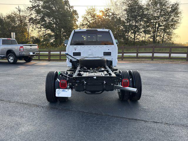 new 2025 Ford F-450 car, priced at $74,492