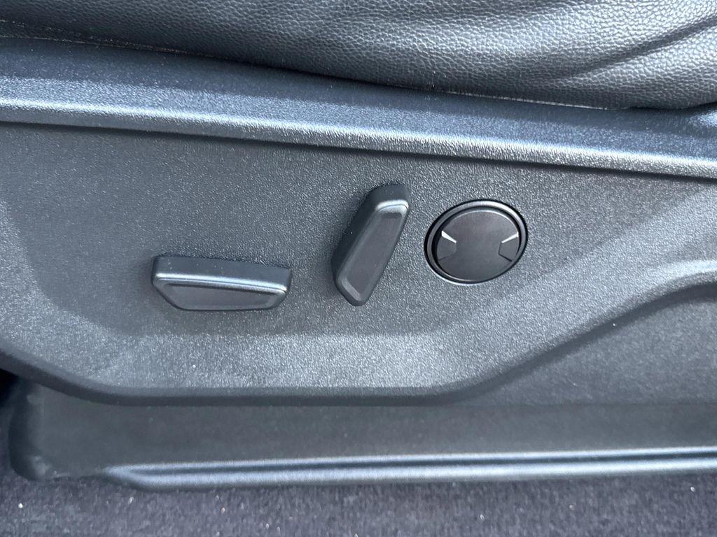 used 2021 Ford F-150 car, priced at $34,963