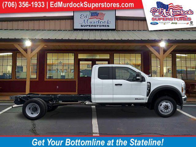 new 2025 Ford F-450 car, priced at $72,649