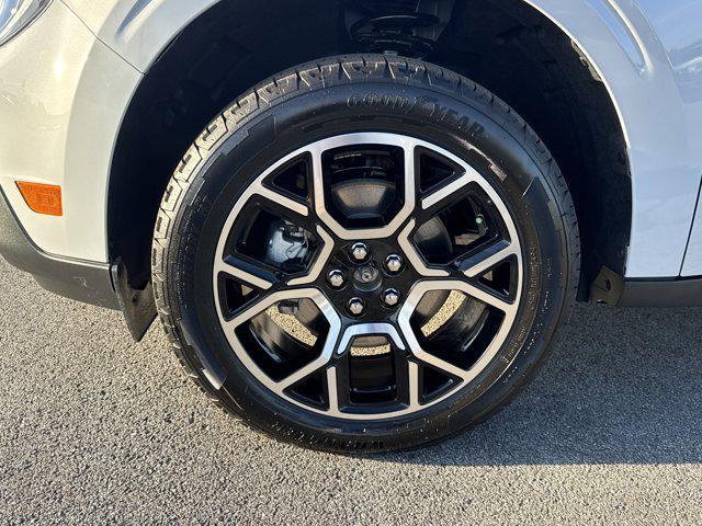 new 2025 Ford Maverick car, priced at $38,664