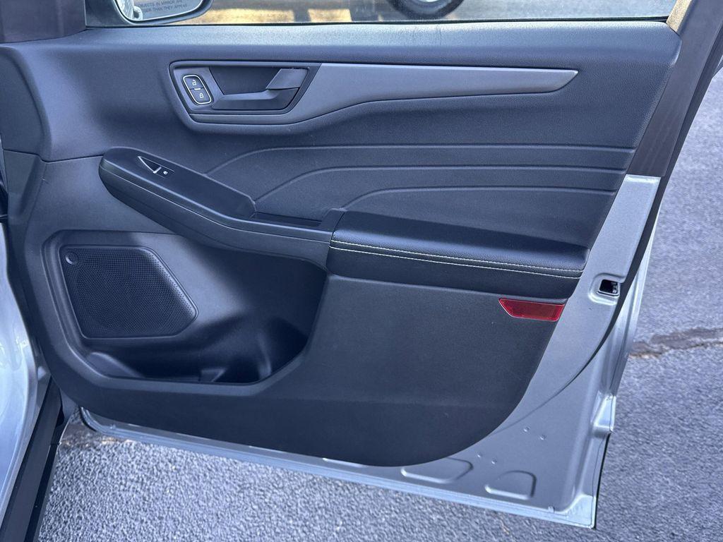 used 2023 Ford Escape car, priced at $21,291