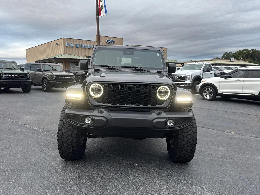 used 2024 Jeep Gladiator car, priced at $43,442