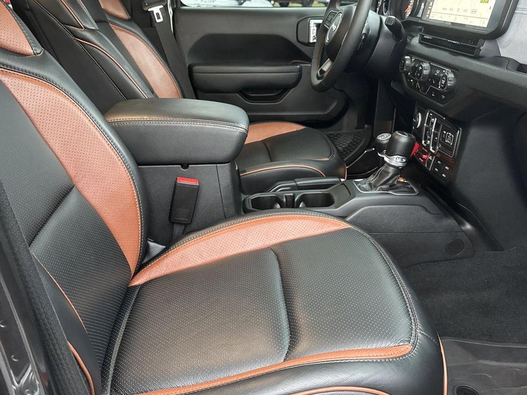 used 2024 Jeep Gladiator car, priced at $43,442