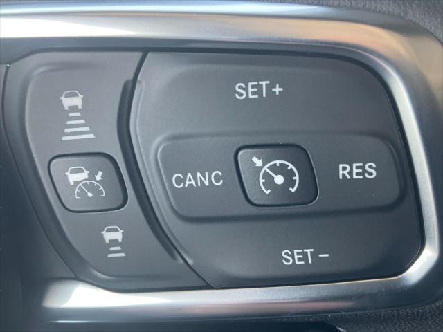 new 2025 Jeep Wrangler car, priced at $54,976