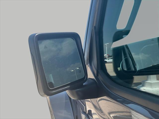 new 2025 Jeep Wrangler car, priced at $54,976