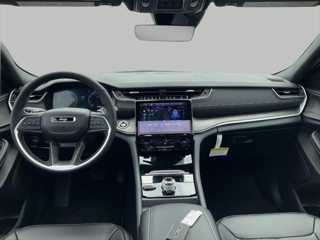 new 2025 Jeep Grand Cherokee car, priced at $46,551