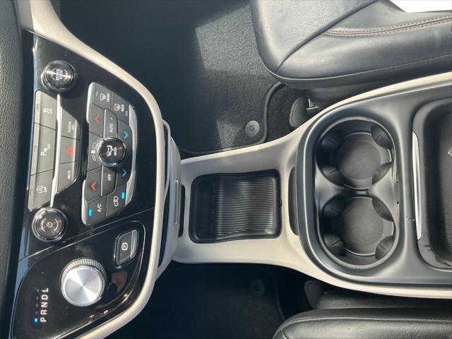 used 2018 Chrysler Pacifica car, priced at $12,918