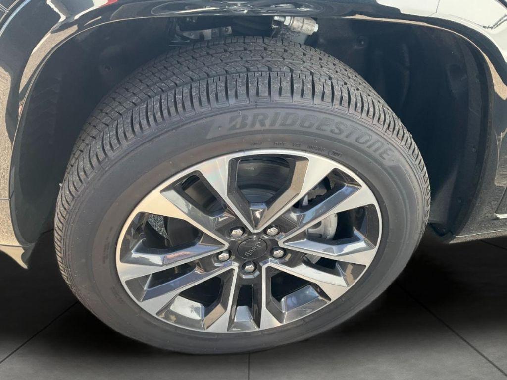 new 2025 Jeep Grand Cherokee L car, priced at $56,743