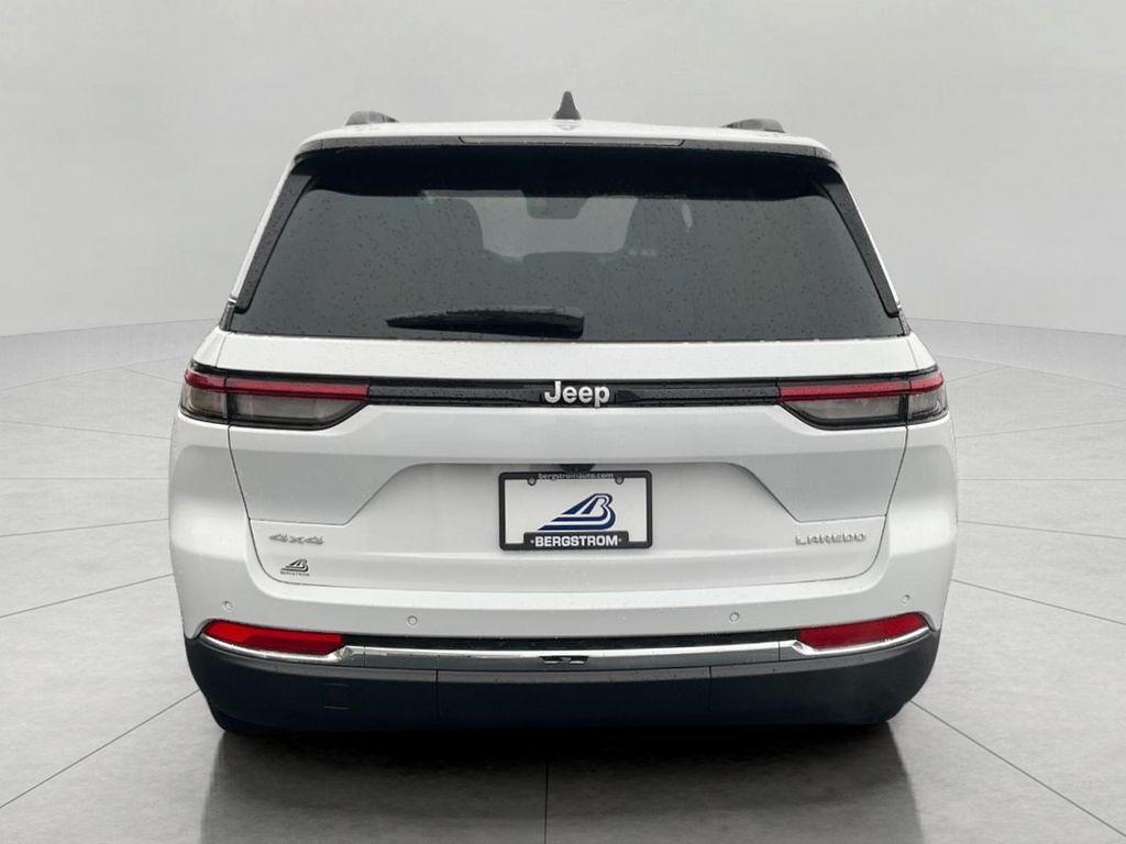 new 2025 Jeep Grand Cherokee car, priced at $38,831