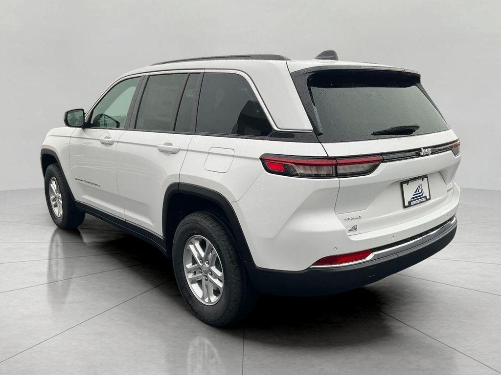 new 2025 Jeep Grand Cherokee car, priced at $38,831