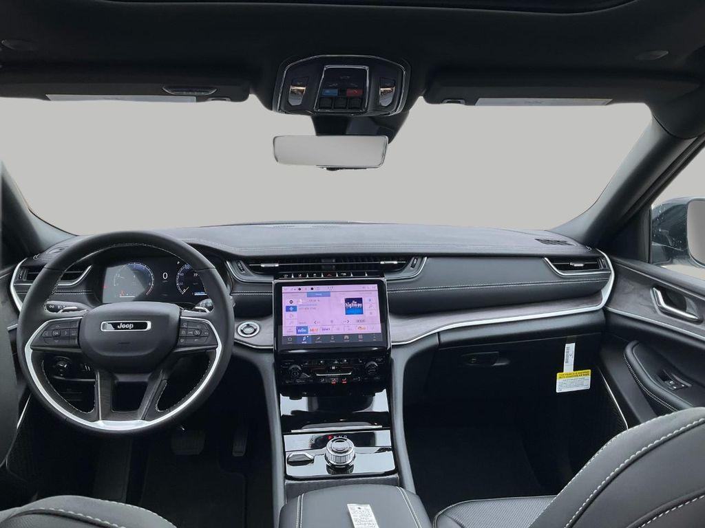 new 2025 Jeep Grand Cherokee L car, priced at $53,635
