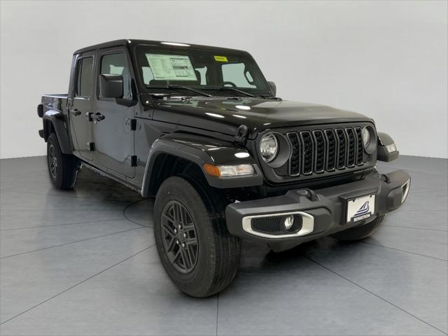 new 2024 Jeep Gladiator car, priced at $44,705