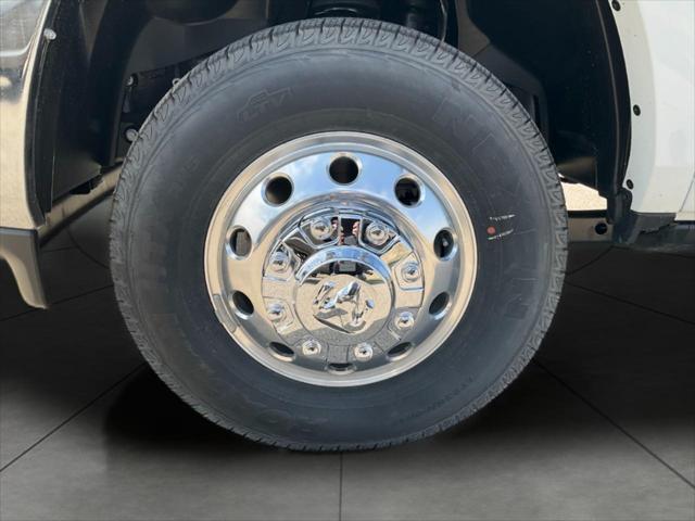 new 2025 Ram 3500 car, priced at $93,302