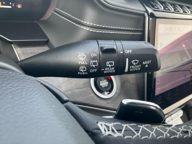 new 2025 Jeep Grand Cherokee car, priced at $52,792