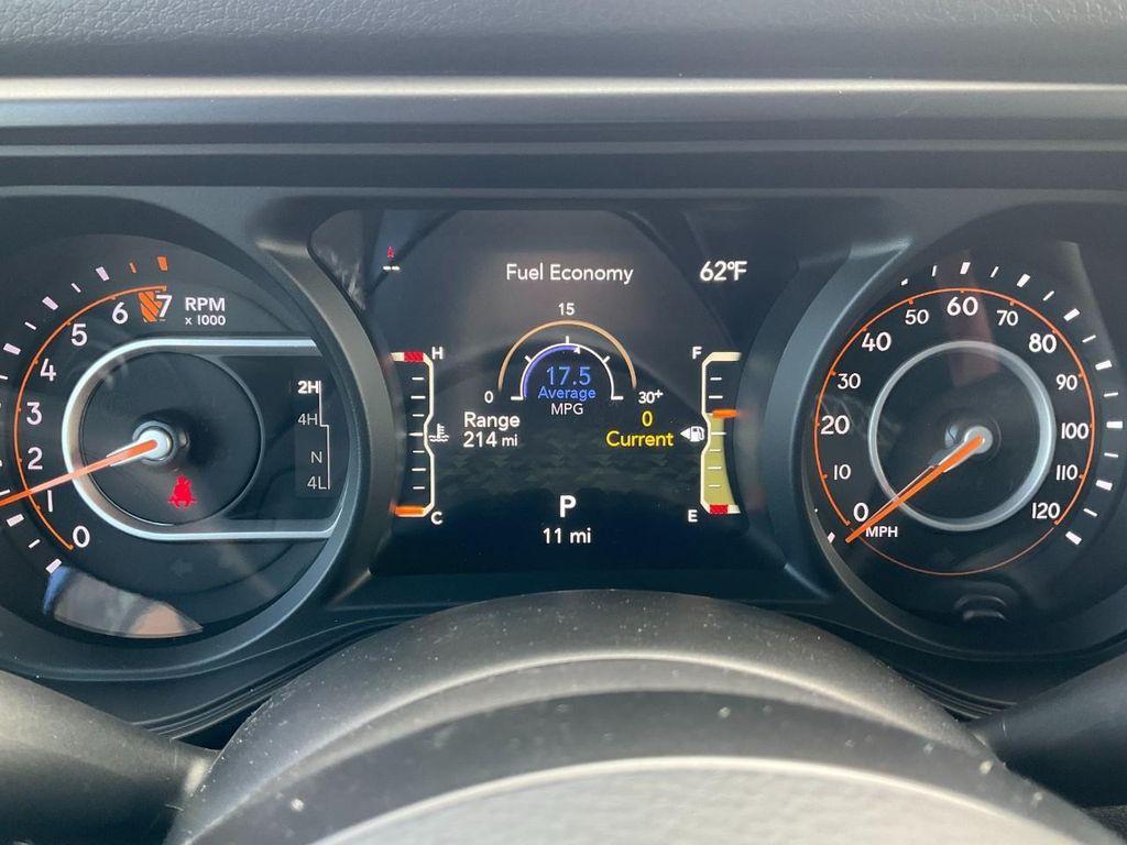 new 2025 Jeep Gladiator car, priced at $45,565