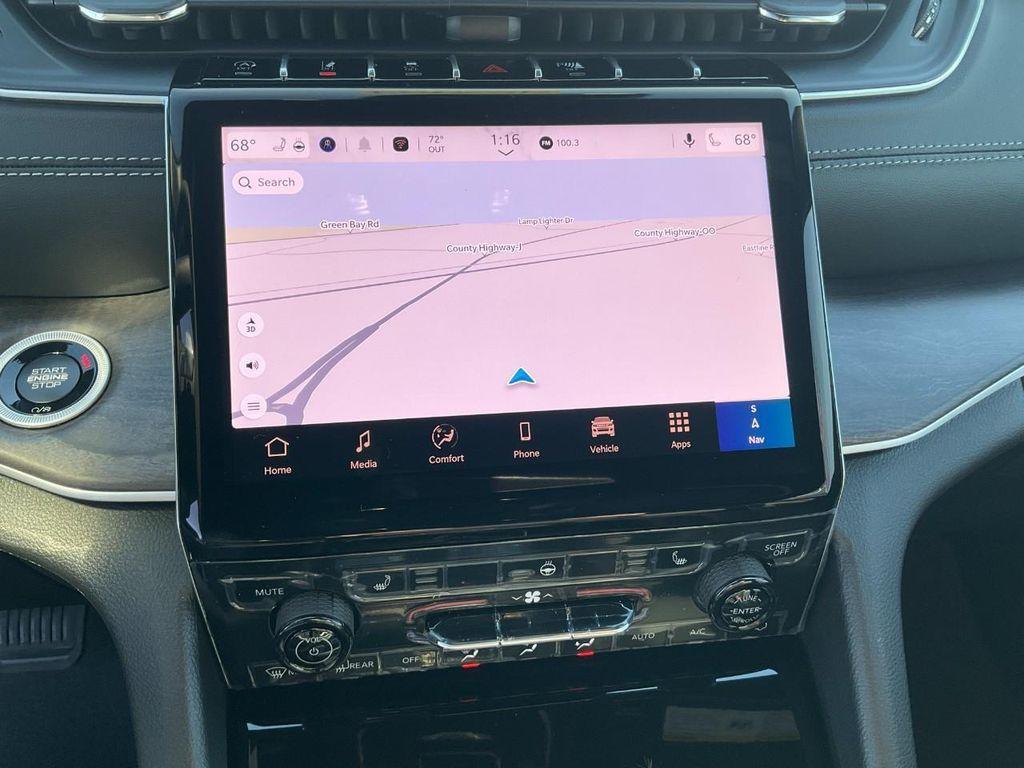 new 2025 Jeep Grand Cherokee car, priced at $48,221