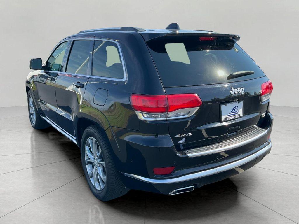 used 2021 Jeep Grand Cherokee car, priced at $29,417