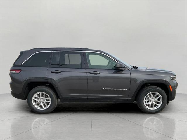 new 2025 Jeep Grand Cherokee car, priced at $40,672