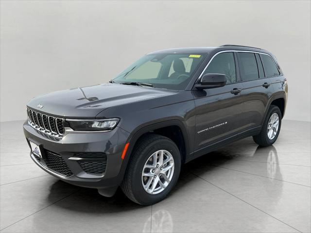 new 2025 Jeep Grand Cherokee car, priced at $40,672