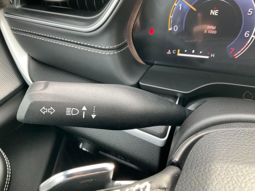 new 2025 Jeep Grand Cherokee car, priced at $39,425