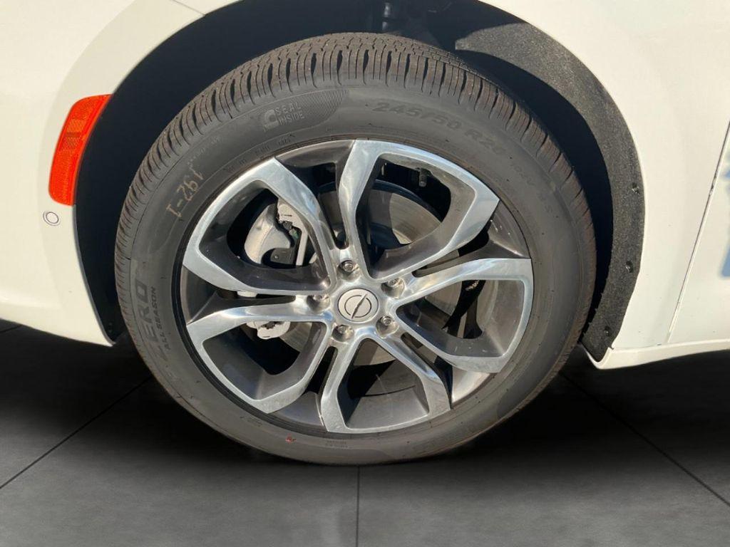 new 2026 Chrysler Pacifica car, priced at $56,584