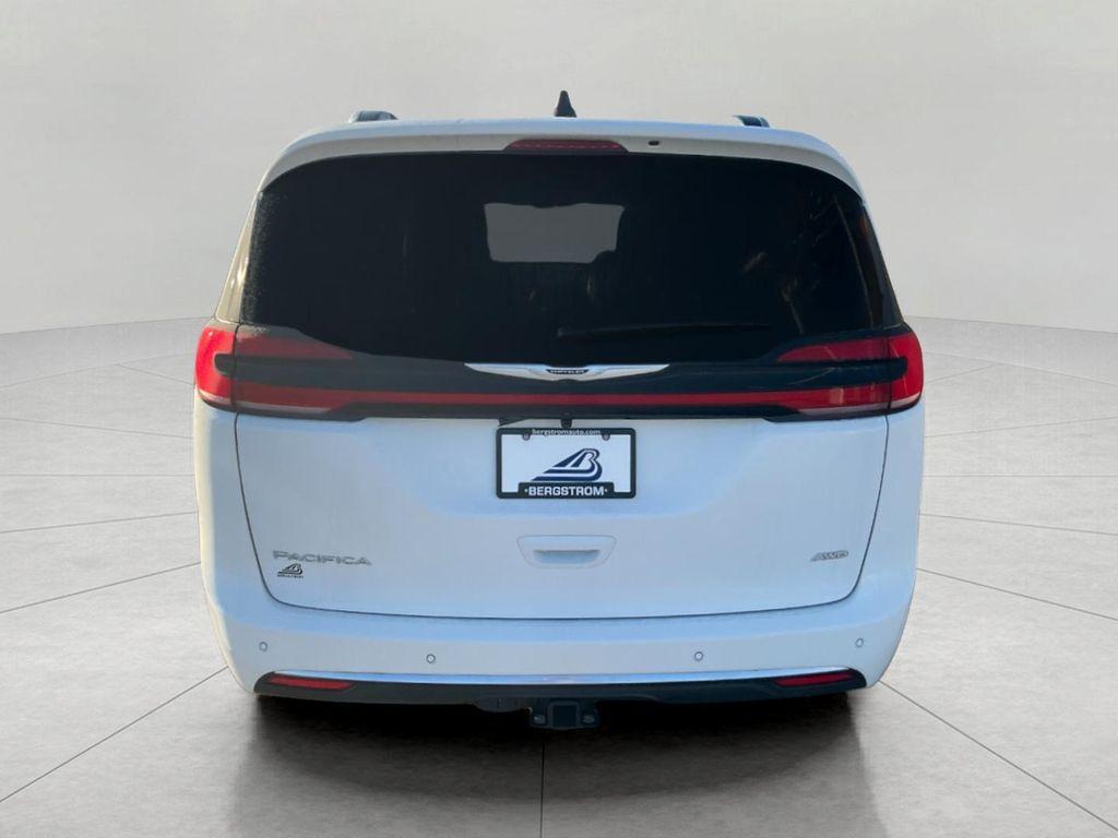 new 2026 Chrysler Pacifica car, priced at $56,584