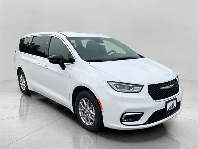 new 2025 Chrysler Pacifica car, priced at $42,690