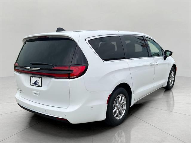 new 2025 Chrysler Pacifica car, priced at $42,690