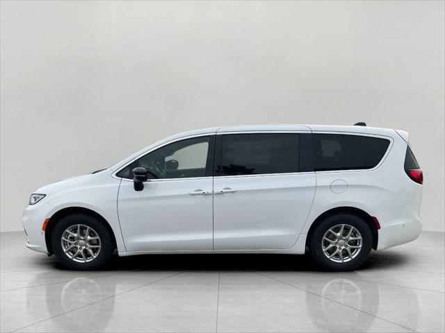 new 2025 Chrysler Pacifica car, priced at $42,690