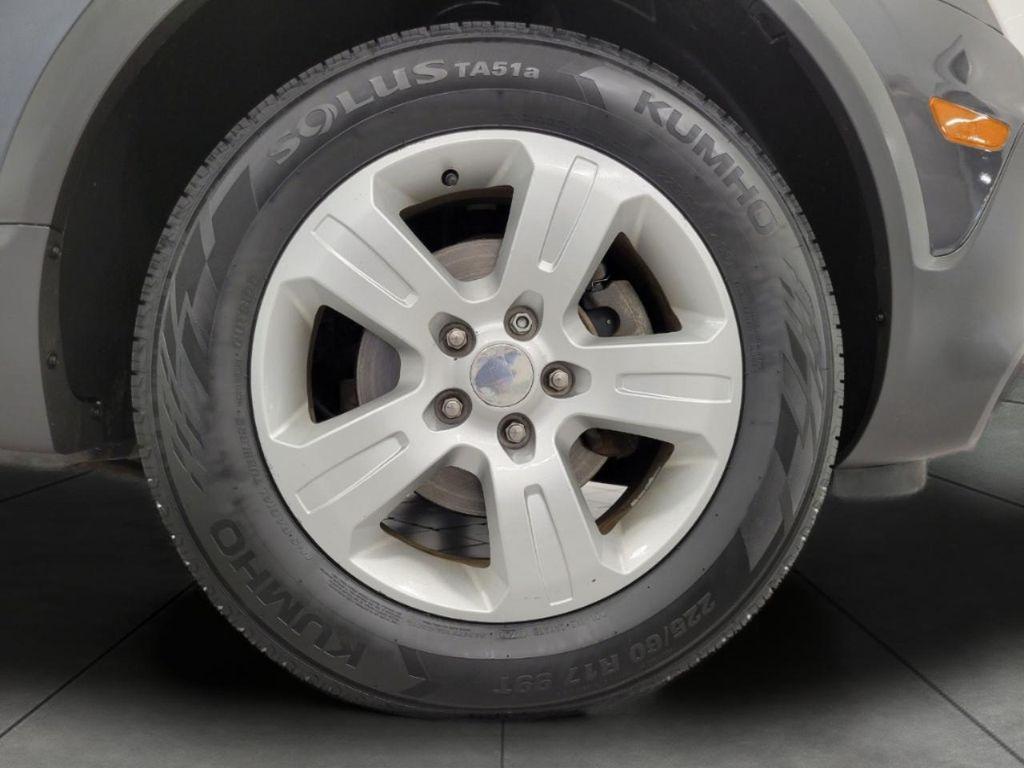 used 2013 Chevrolet Captiva Sport car, priced at $7,978