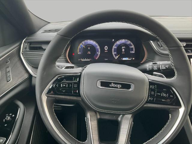 new 2025 Jeep Grand Cherokee L car, priced at $60,252