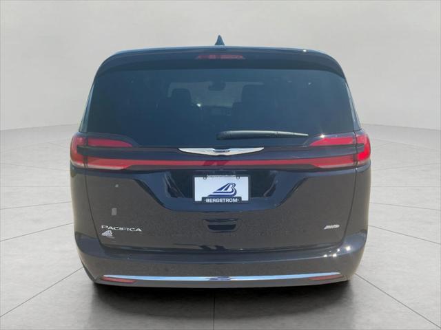 new 2025 Chrysler Pacifica car, priced at $45,753