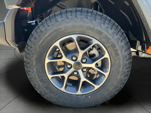 new 2025 Jeep Wrangler car, priced at $48,070