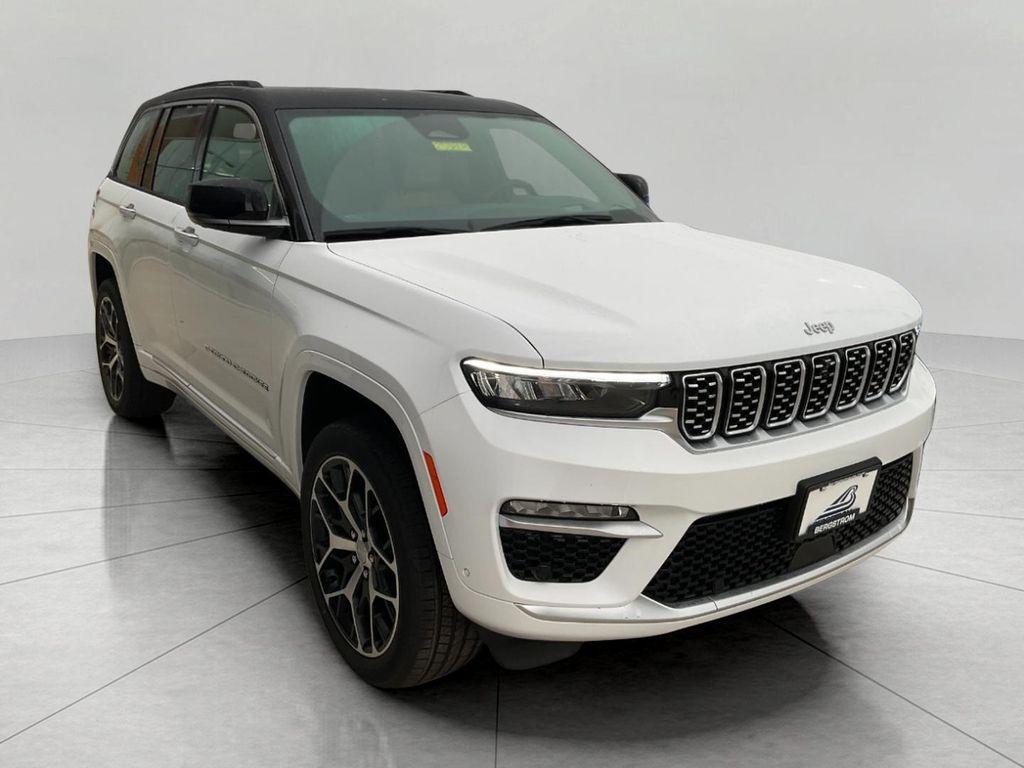 new 2025 Jeep Grand Cherokee car, priced at $64,131