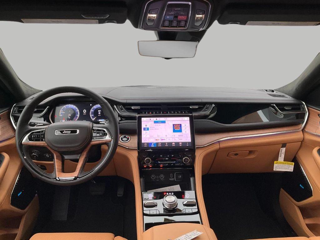 new 2025 Jeep Grand Cherokee car, priced at $64,131