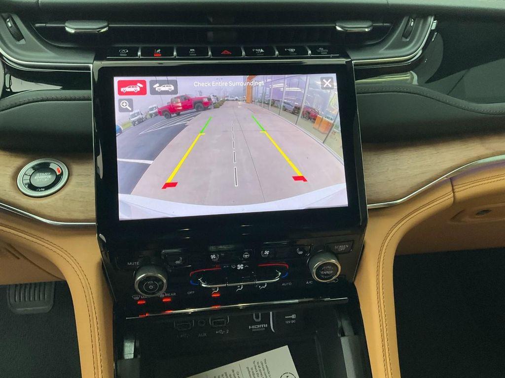 new 2025 Jeep Grand Cherokee car, priced at $64,131