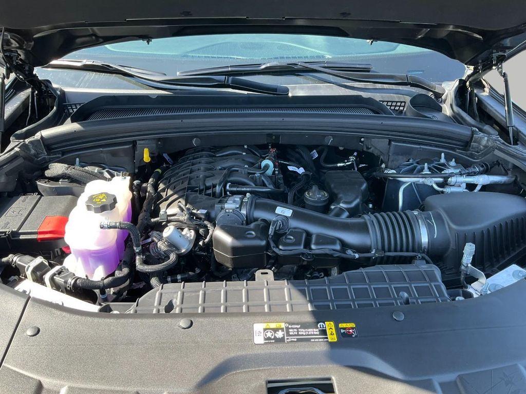 new 2025 Jeep Grand Cherokee car, priced at $52,451
