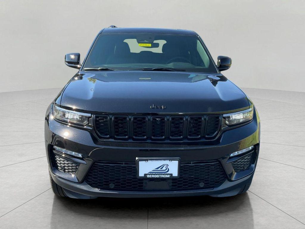 new 2025 Jeep Grand Cherokee car, priced at $52,451