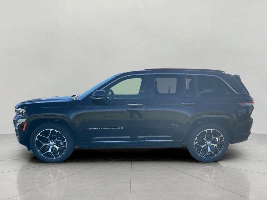 new 2025 Jeep Grand Cherokee car, priced at $63,421