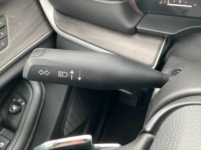 new 2025 Jeep Grand Cherokee car, priced at $49,163