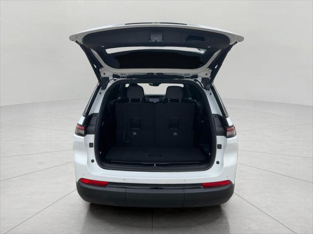 new 2025 Jeep Grand Cherokee L car, priced at $52,211