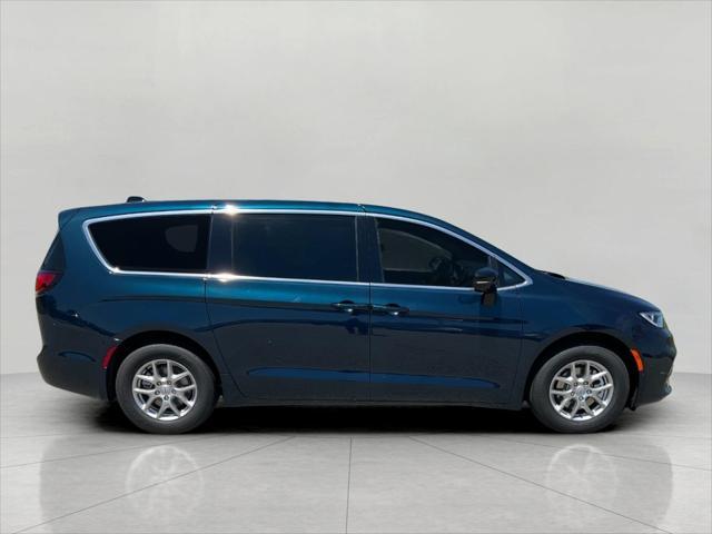 new 2025 Chrysler Pacifica car, priced at $43,113